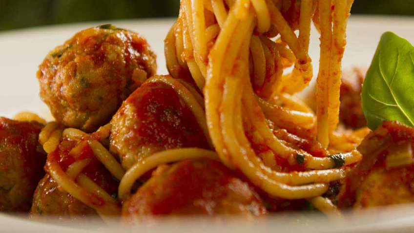 chicken-meatballs-spaghetti