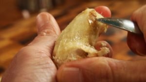 How to peel ginger without effort