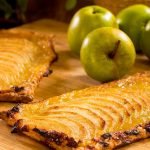 A french thin apple tart