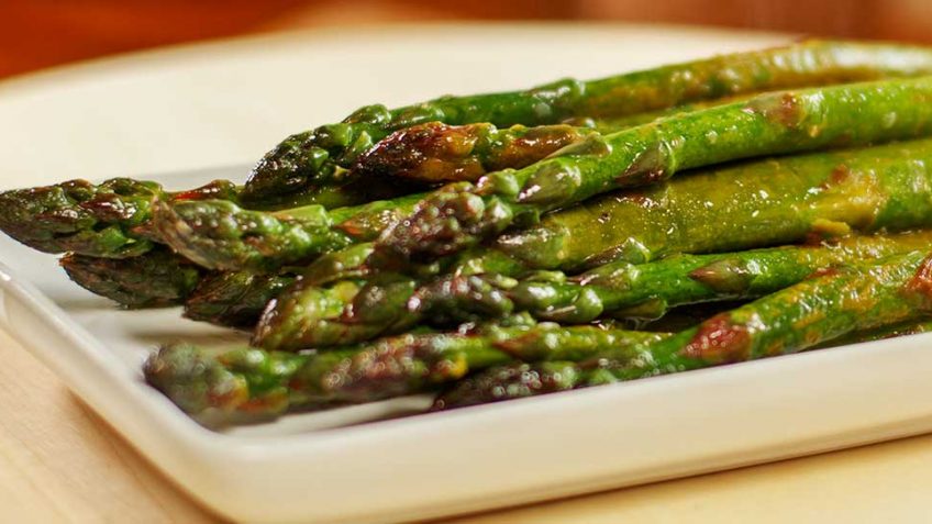How to cook Healthy Asparagus in One Pan - Super Simple