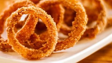 Fried Onion Rings with Epic Crunch