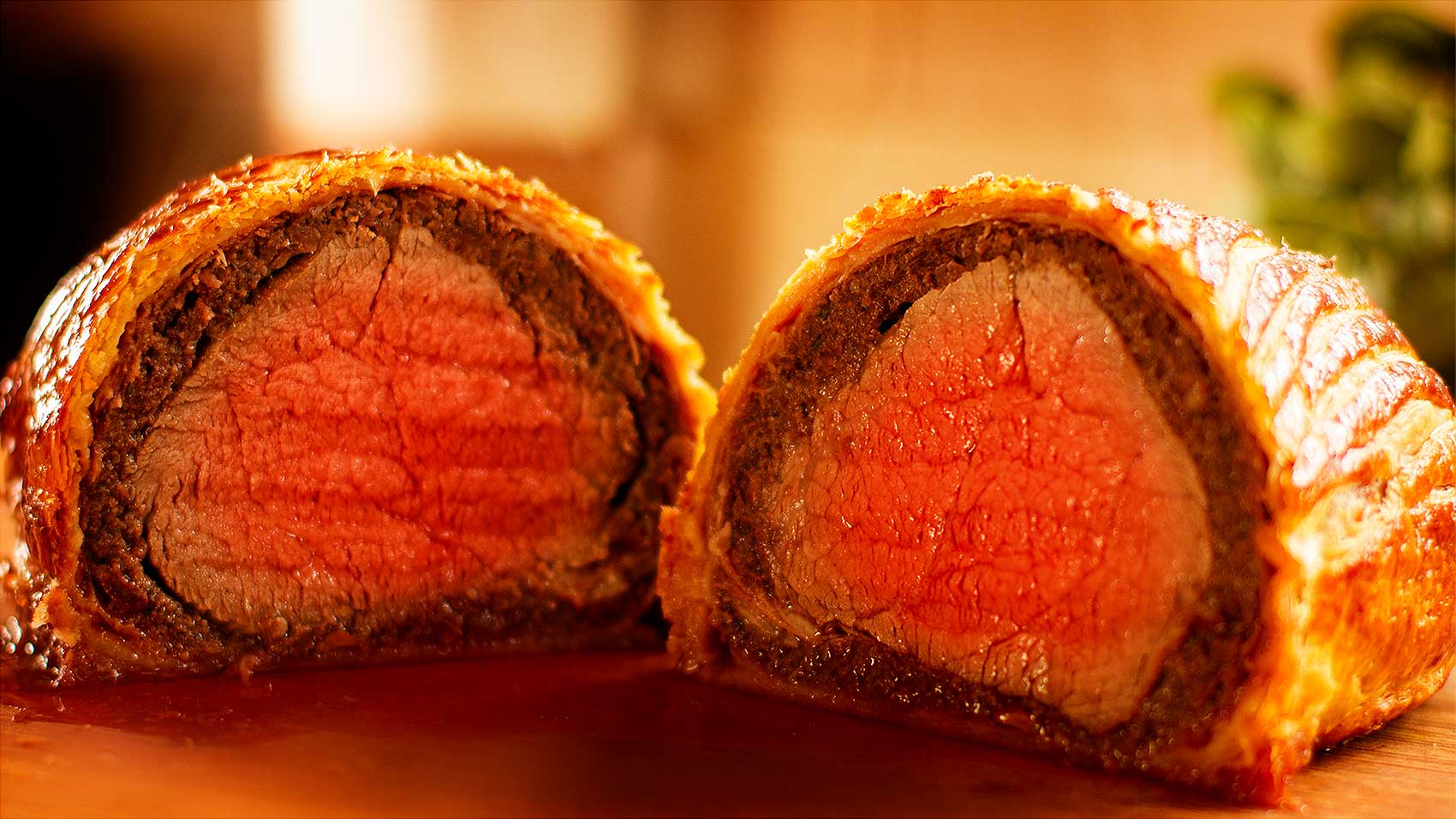 Beef Wellington - Easy Meals with Video Recipes by Joel Mielle - RECIPE30