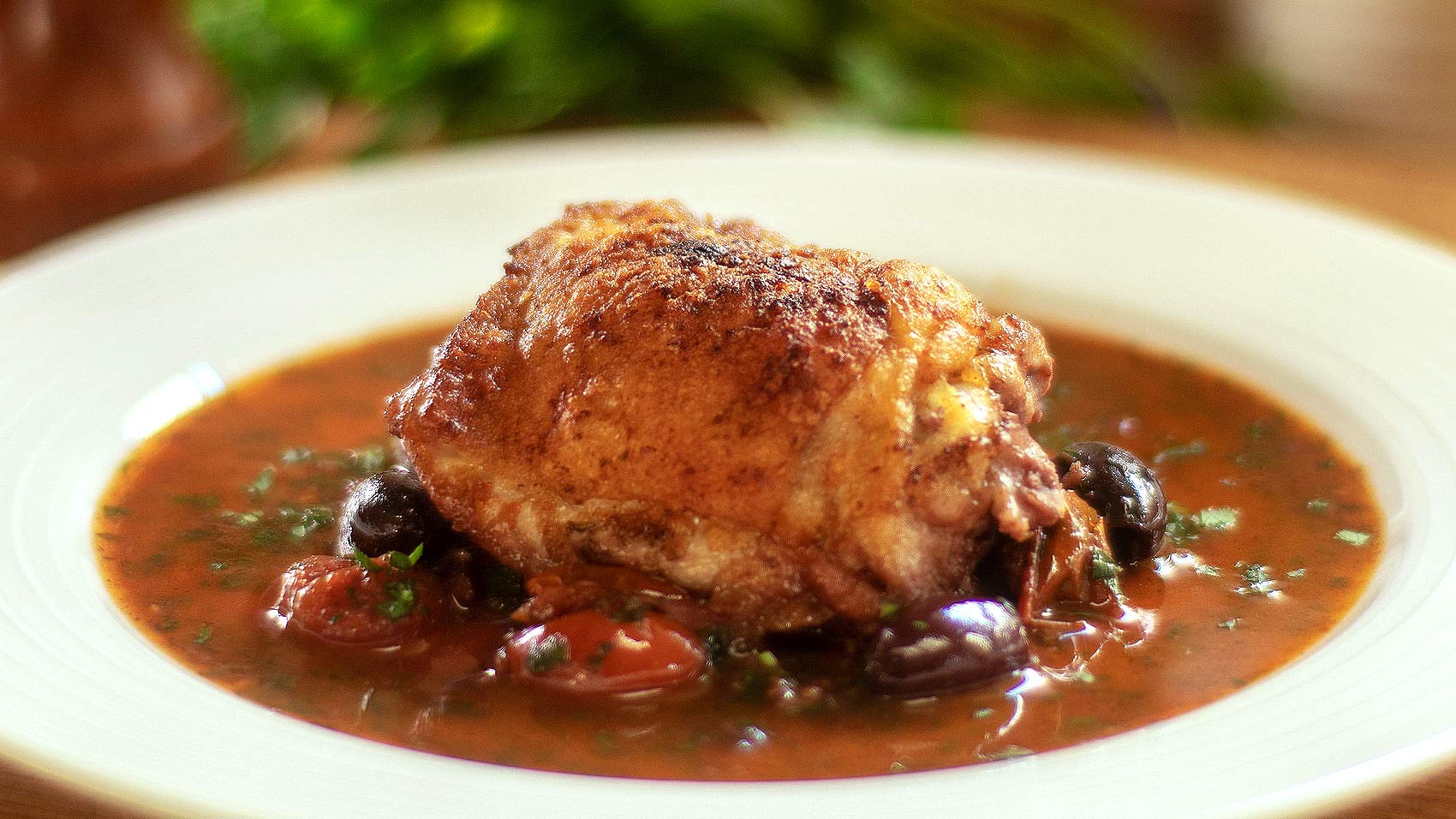Mediterranean chicken thighs - Easy Meals with Video Recipes by Chef