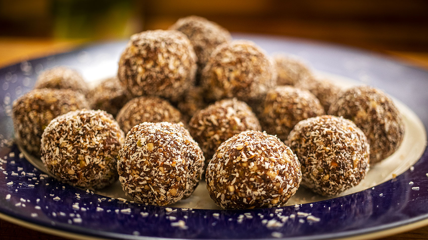 Healthy Cocoa Balls - Easy Meals with Video Recipes by Chef Joel Mielle ...
