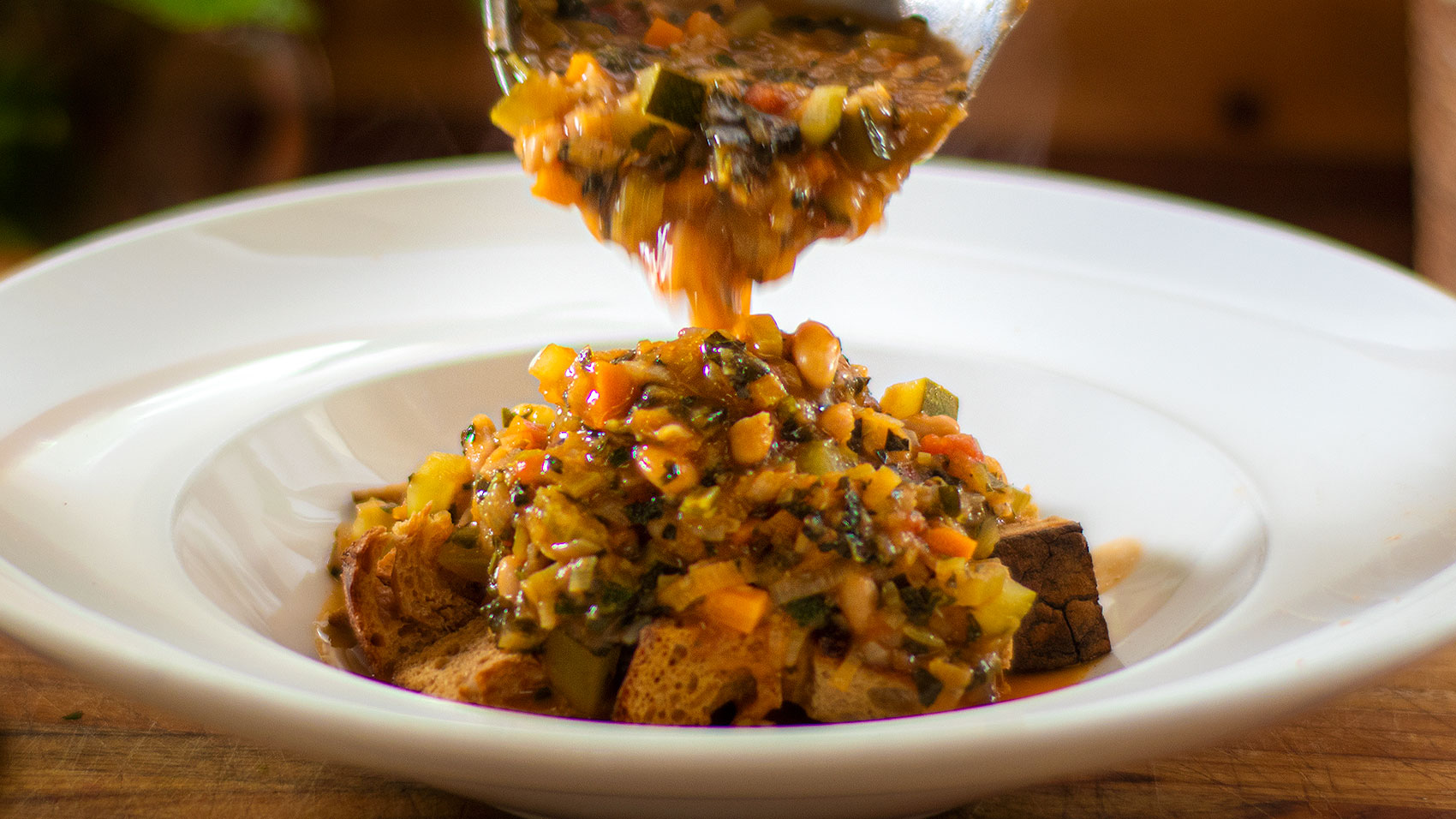 https://recipe30.com/wp-content/uploads/2021/01/Ribollita.jpg