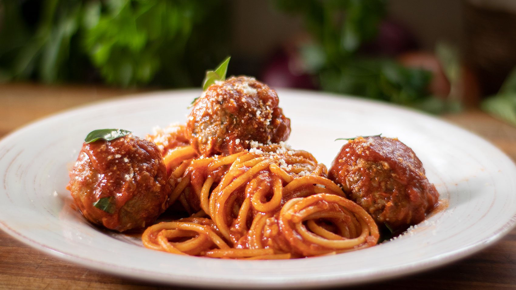 Spaghetti and Meatballs - Easy Meals with Video Recipes by Chef Joel Mielle  - RECIPE30