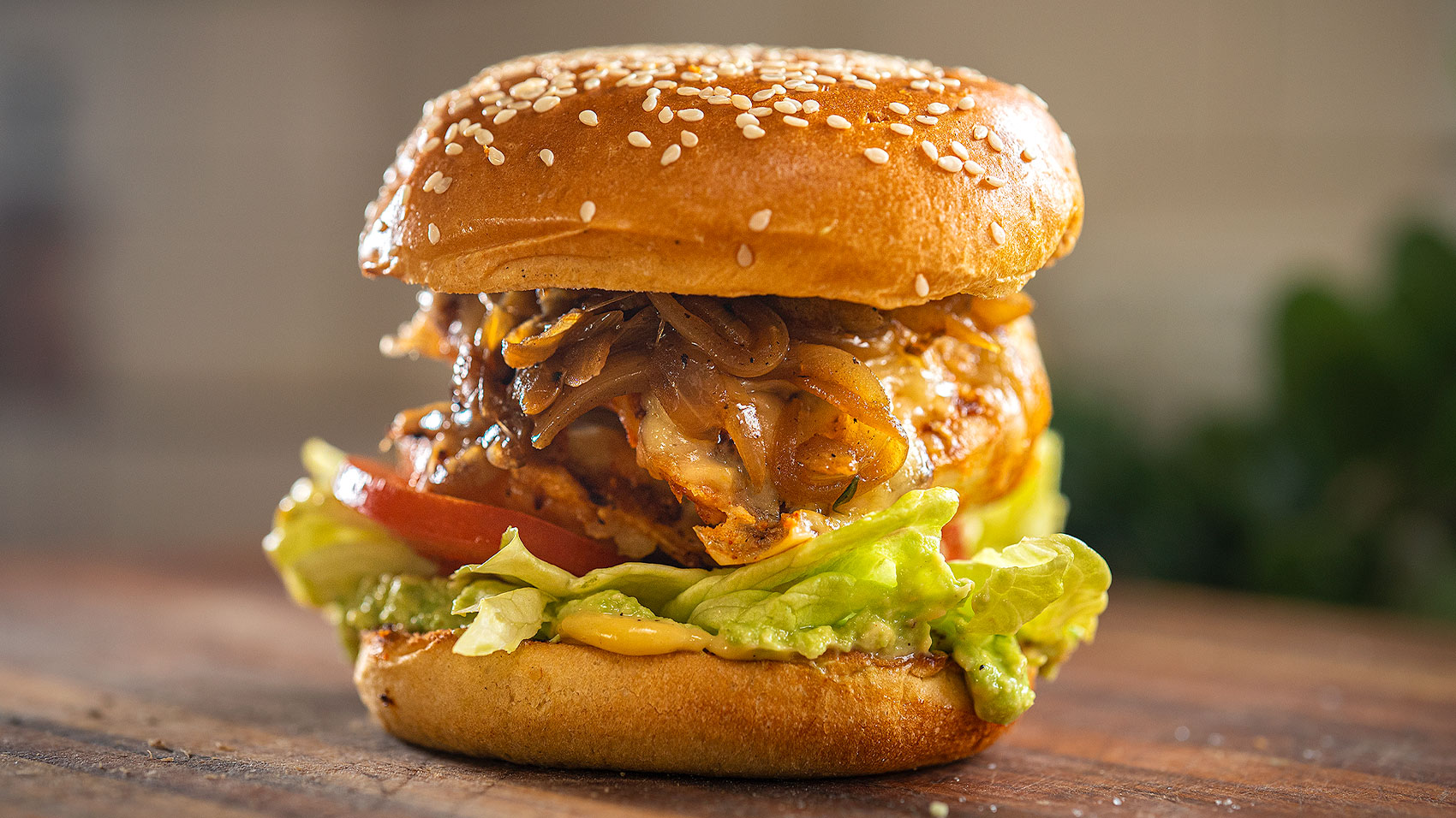 Garlic & Chili BBQ Chicken Burgers - The Juiciest Grilled Burger Recipe ...