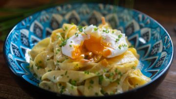 Perfect Bacon and Egg Pasta in 30 Minutes