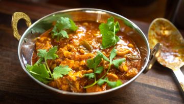 Sri Lankan Chicken and Cashew Curry Inspired by My Travels