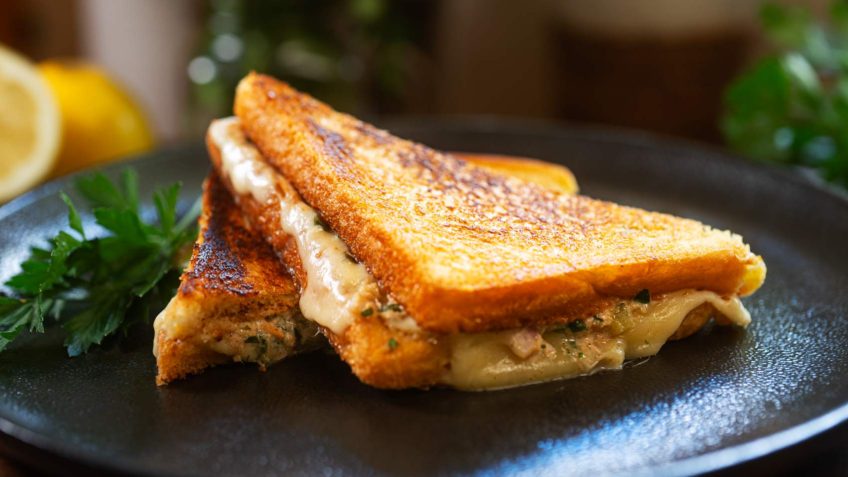 The Secret to a Perfectly Crispy Tuna Melt