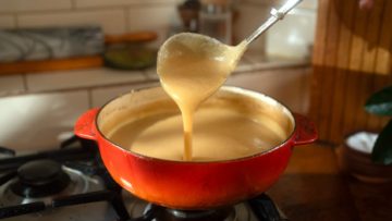 Creamy French Potato & Onion Soup